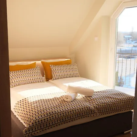 Apartman Tron *