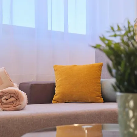 Trón Apartamento Siklós